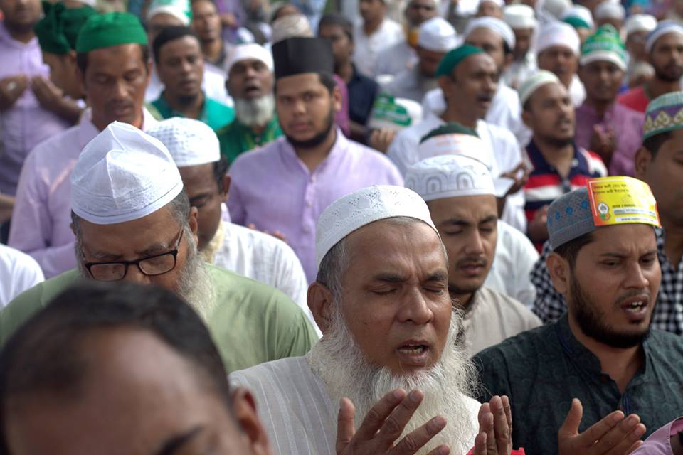 জশনে জুলুস ঈদ এ মিলাদুন্নবী (‎ﷺ) অনুষ্ঠিত